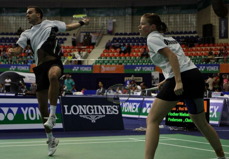 Joachim Fischer Nielsen og Christinna Pedersen under dagens kamp i mixeddouble mod et par fra Hongkong. 