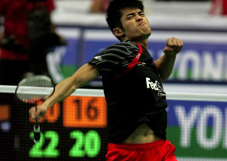 Lin Dan jubler efter sejren i kvartfinalen mod Peter Gade. 