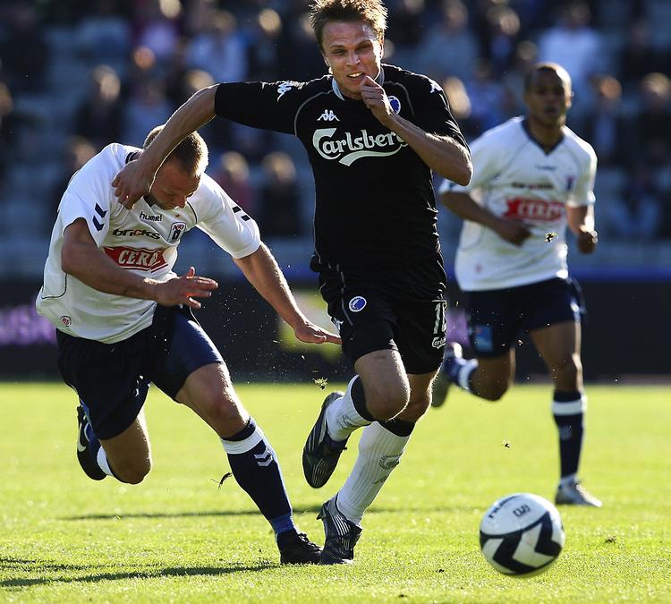 I det seneste opgør mellem AGF og FCK i april i år var det AGF, som sejrede med 1-0. Arkivfoto. 