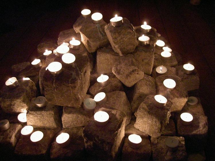 Brostenene i funktion i Brorsons Kirke for et par år siden. 