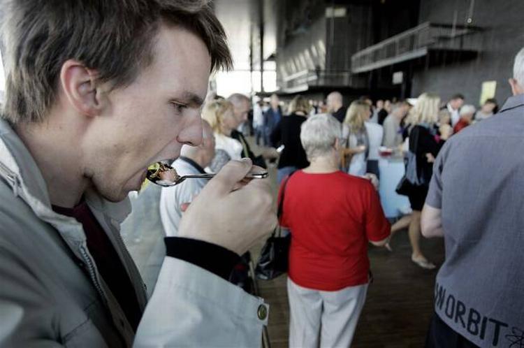 10.000 smagsprøver uddelt i Skuespilhuset blev fortæret på halvanden time. 