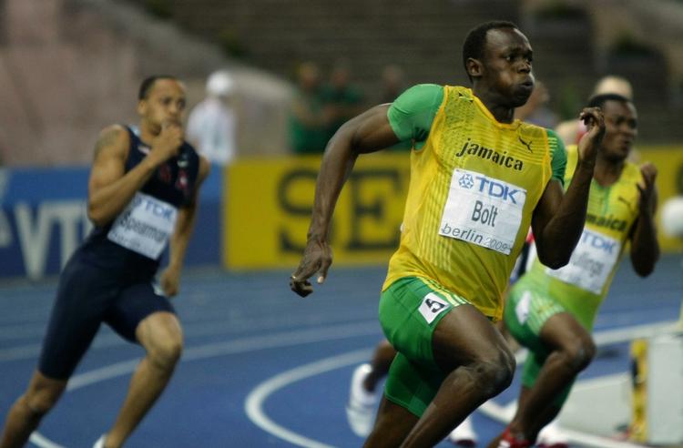 Usain Bolt løb sig tilsyneladende ubesværet til endnu en verdensrekord på 200 meter. Arkivfoto. 