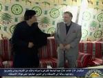 Muammar Gaddafi (t.v). mødtes i aftes med den løsladte al-Megrahi. 