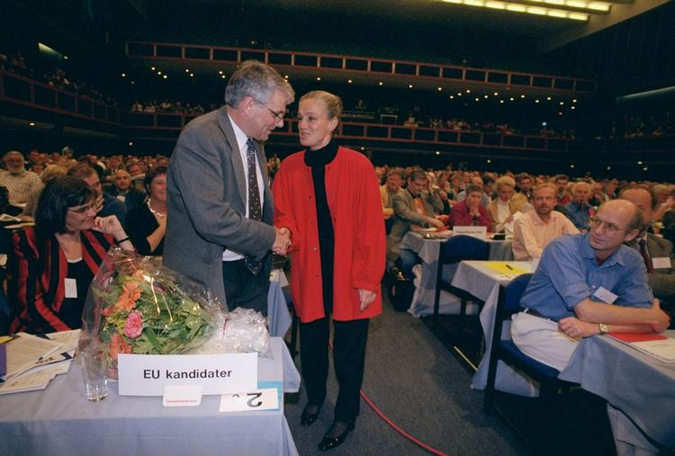 Tilbage i 1990'erne var Torben Lund en af toppolitikerne hos Socialdemokraterne. På S-kongressen i 1998 blev han valgt som partiets spidskandidat til EU-parlanmentsvalget. Arkivfoto. 