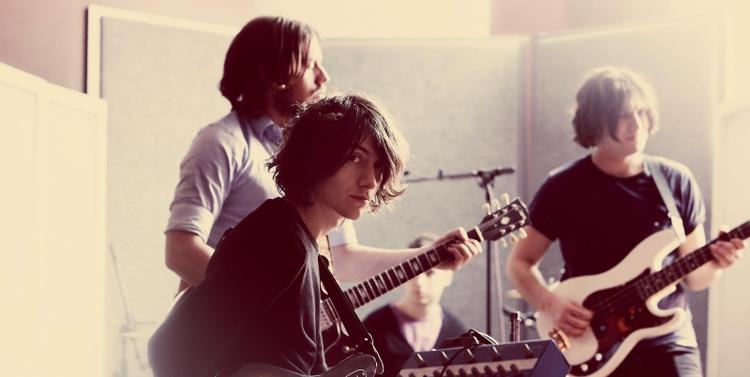 Store sange. Arctic Monkeys leverer med deres tredje album en række sange, der vokser sig større for hver gennemlytning. Foto: Playground 