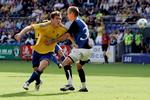 Morten Rasmussen (billedet) og de øvrige Brøndby-spillere var som forvandlede i hjemmekampen mod HB Køge. Torsdagens hav af afbrændere mod Hertha Berlin blev udnyttet i gårsdagens storsejr. Foto: Finn Frandsen 