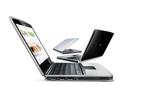 Der er ikke langt fra en mobiltelefon til en pc. Nu har mobilproducenten  Nokia taget skridtet fuldt ud og sender en lille netbook på markedet. 