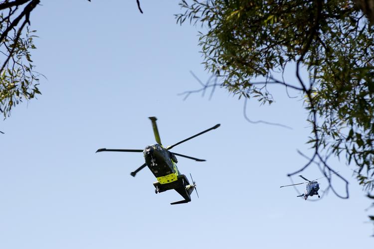 Blandt andet en helikopter blev kaldt ind, da en ældre dement kvinde forsvandt i aftes. 