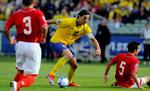 Zlatan Ibrahimovic er ikke uvant i rollen som Sveriges anfører. 10. juni mod Malta bar Barcelona-spillere også armbindet i Henrik ’Henke’ Larssons fravær. Arkivfoto. 