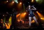 Fergie og resten af Black Eyed Peas spiller i september i en forlystelspark i Kuala Lumpur. Men der bliver ingen muslimer blandt publikum. 