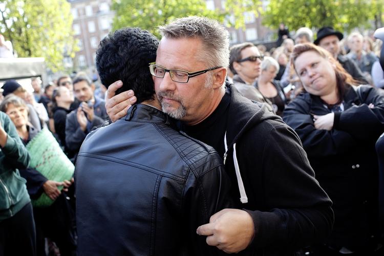 Præst Per Ramsdal er stadig i chok over politiets rydning af Brorsons Kirke. Her ses han til en demonstration dagen efter rydningen. 