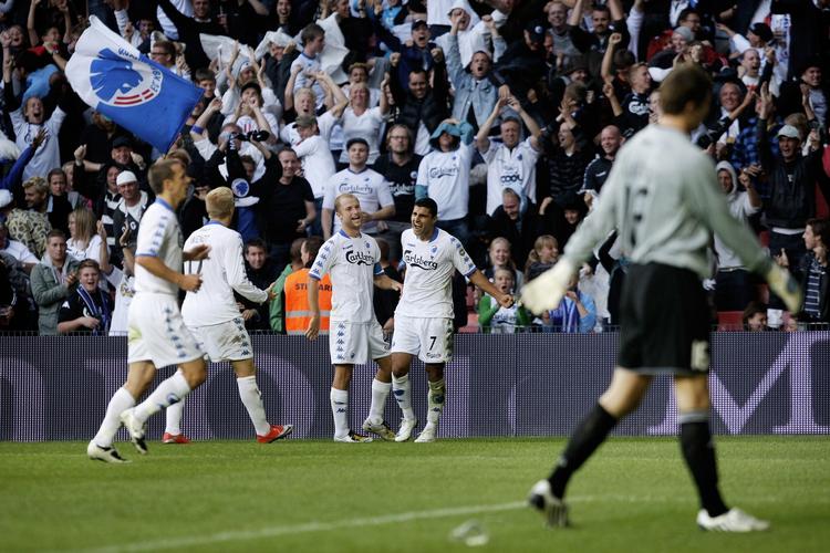 Ailton kunne kort før pausen juble over sin 1-0-scoring, men han mente FCK burde have vundet. 
