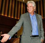 Richard_Gere_30-08-2009_P07TFSM.jpg