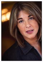 Naomi Klein er ikke tilfreds med den dokumentar Michael Winterbottom har lavet på baggrund af hendes seneste bog, 'Chokdoktrinen'. 