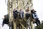 Bertel Haarder var mandag en tur i Tivoli for at vække skoiebørns interesse for klimavidenskab og CO2. 