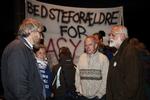 Op imod 100 aktivister var tidligt i morges mødt op i Roskilde Lufthavn for at protestere mod tvangshjemsendelserne af irakiske asylansøgere. De fik en lang næse, for irakerne blev fløjet fra Odense i stedet for Roskilde. 
