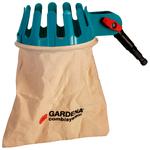 Udskiftelig. Gardenas combi- system er en serie af haveredskaber, der kan bruges med skafter af forskellig længde og udformning. Frugtplukkeren er udstyret med en stofpose, der nænsomt opsamler frugten efter plukning. 