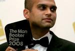 Aravind Adiga har gjort det igen, skrevet en illusionsløs beretning fra sit hjemland, det store, komplekse Indien. Foto: Alastair Grant/ AP 