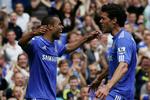 Ashley Cole og Michael Ballack får muligvis alligevel nye holdkammerater til januar. Arkivfoto. 