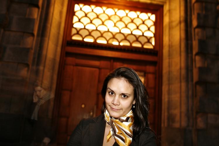 Socialdemokratiets ligestillingsordfører, Julie Rademacher, mener, at Danmark mister sin stilling som førende i ligestilling.Ligestilling er gledet ud af finaloven for 2010. 