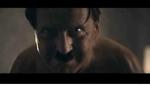 Her er 'Hitler', som optræder i en ny tysk video, der skal skræmme folk fra at have ubeskyttet sex. 