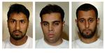 Abdulla Ahmed Ali, (tv.); Assad Sarwar, (i midten), og Tanvir Hussain (th.) 
