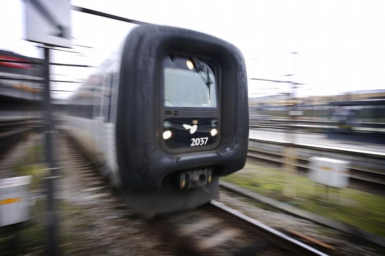 Ifølge transportminister Lars Barfoed kan det bedst betale sig at udvide jernbanen mellem Ringsted og København med et helt nyt spor over Køge. 