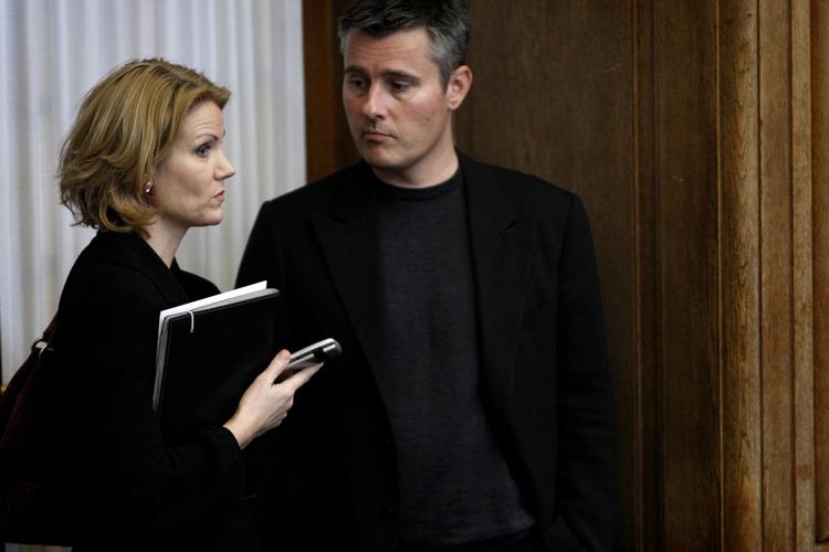 Henrik Sass Larsen og Helle Thorning-Schmidt har plads til de radikale på regeringsbalkortet. Arkivfoto. 