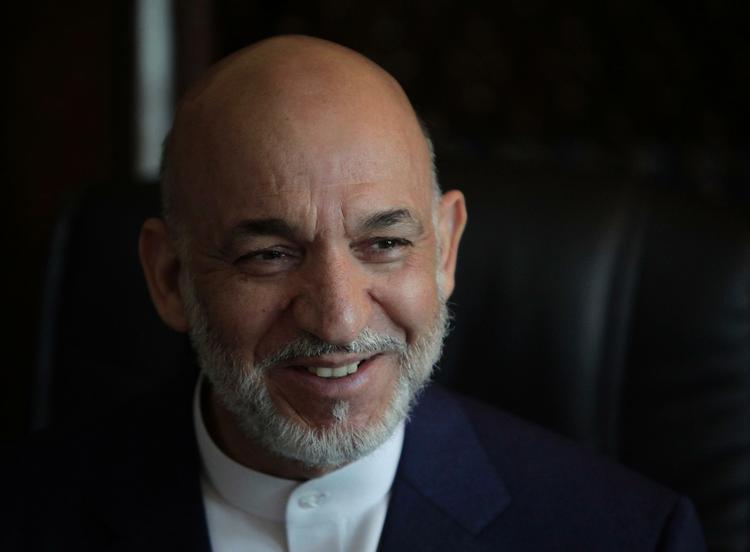 Hamid Karzai har for længst udråbt sig selv som vinder af det afghanske præsidentvalg, men han må nu  sandsynligvis berede sig på en anden valgrunde. 