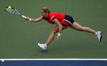 Kim Clijsters har spillet sig frem til semifinalen i US Open efter at have holdt pause i to år. 