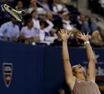 Følg med i om Caroline Wozniacki igen kan løfte armene efter nattens kvartfinale i US Open. 