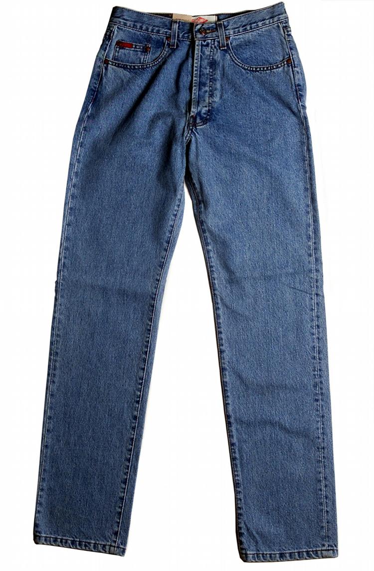 Lee er blandt de jeansproducenter, der har ulovlige koncentrationer af mughæmmende gift i cowboybukser. ARKIVFOTO 
