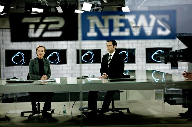 Skal medieprofessionalismen og kommercialiseringen være den vigtigste faktor i vores offentlighed - eller er politikerne parate til at sikre et mediesystem, som også er underlagt kulturoplysende idealer. Billedet er fra indvielsen af TV2 NEWS. Foto: Martin Lehmann. 