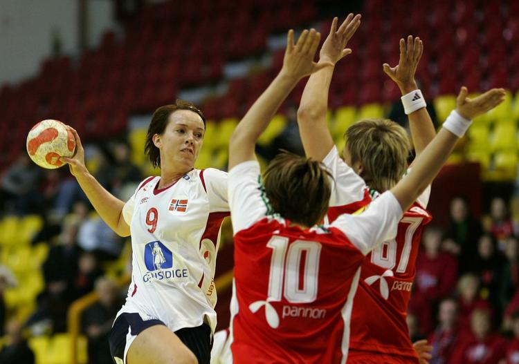 Kristine Lunde kommer ikke på banen mere i år for Viborg, og hendes deltagelse i VM for Norge hænger også i en meget tynd tråd. Arkivfoto. 