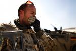 En tysk soldat kunne ikke holde følelserne tilbage, efter at han var vendt hjem til sin base efter de voldsomme kamphandlinger i Kunduz. 