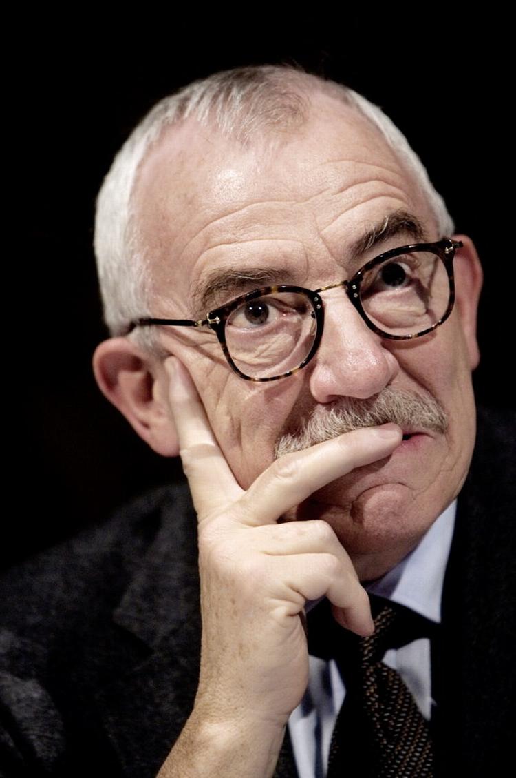 Uffe Ellemann-Jensen blander sig stadig tit i den offentlige debat. Blandt andet mente han, at ja-partierne leflede for meget for EU-modstanderne under valget til Europa-parlamentet. 