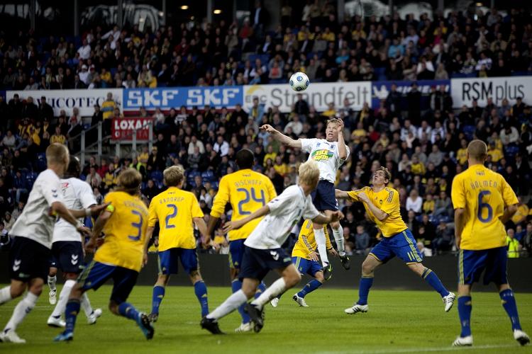 De over 18.000 tilskuere i Brøndby fik en underholdende og levende kamp at se. 