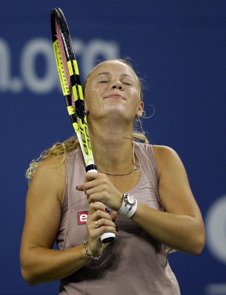 Caroline Wozniacki er den første danske kvindelige tennisspiller, som har været i en grand slam-finale. 