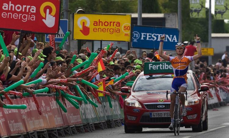 Lars Boom kronede en dags hårdt arbejde med sejren på 15. etape af Vuelta a Espana. 
