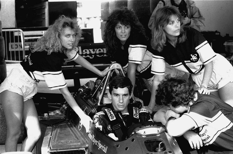 Ayrton Senna i Lotus-Renaultraceren i 1986. Arkivfoto. 