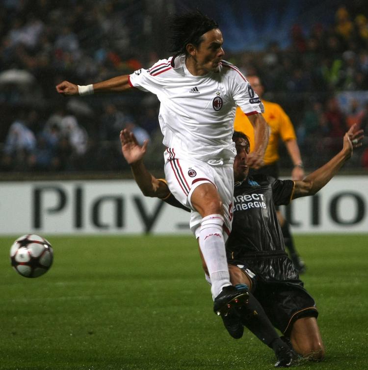 Inzaghi har kun brugt 105 kampe på at score de 68 mål, mens Real Madrids Raúl har spillet 132 kampe med 67 mål til følge. 