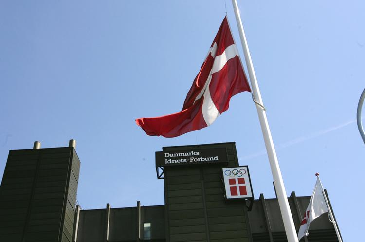 Der blæser kolde vinde omkring Idrættens Hus i Brøndby, hvor Danmarks Idræts-Forbund skal spares yderligere i den kommende tid. Arkivfoto. 
