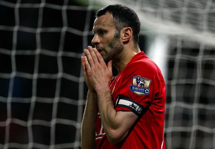 Ryan Giggs skifter måske fodboldlivet ud med tilværelsen som pub-ejer. Arkivfoto. 