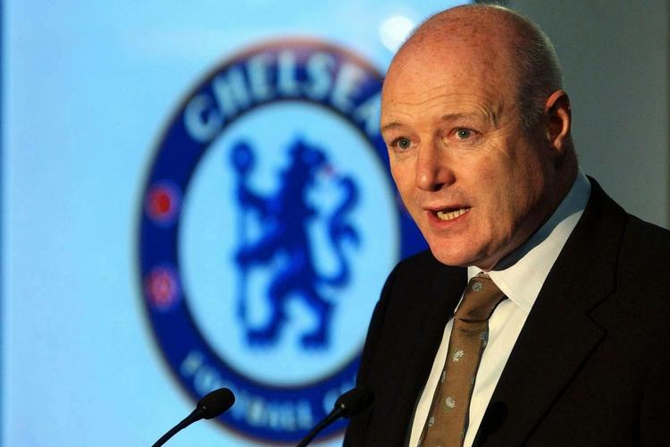 Efter mere end fem år er det slut. Peter Kenyon stopper som bestyrelsesformand i Chelsea. Arkivfoto. 