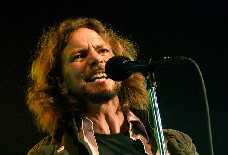 Eddie Vedder og bandkollegerne i Pearl Jam er albumaktuelle med 'Backspacer', der udkommer på mandag. Arkivfoto. 