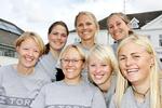 Lotte Meldgaard (tv.), Trine Abrahamsen, Helle Ørum, Christina Refn, Ida Laurent, Rie Holm og Mille Jensen er sammen med Camilla  Ulrikkeholm, der mangler på billedet, udpeget til det olympiske matchracehold.  Foto: Christian M. Borch/ Sejlsport.dk 