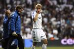 FCK's Ulrik Laursen fik en blodtud i kampens hede, men ellers var Randers-spillerne ganske harmløse. 
