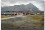 Vi befinder os rent geologisk i kvartærtiden. Men nu er der opnået videnskabelig enighed om, at denne periode startede langt tidligere end hidtil antaget.. Motivet er en geologisk skønhed på Svalbard. (arkivfoto) 
