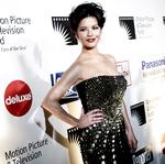Catherine Zeta-Jones medvirker i både seriøse og i mere rent underholdende film.  Foto: Dan Steinberg/AP 