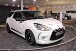 Citroën DS 3 kan fås med alverdens udstyr. F.eks. kan taget fås med en anden farve end resten af bilen. Foto: United Pictures 